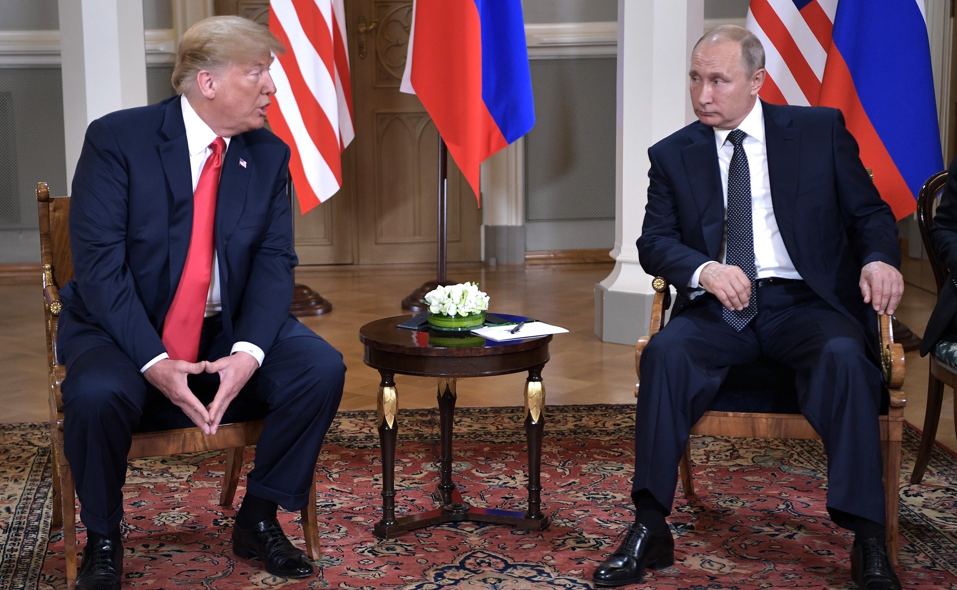 Vladimir_Putin_&_Donald_Trump_in_Helsinki,_16_July_2018_(2)