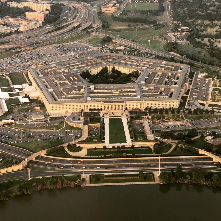 The_Pentagon,_Headquarters_of_the_US_Department_of_Defense_(cropped)